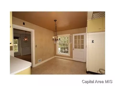 38 Hazel Dell, Springfield, IL 62712 photo 14