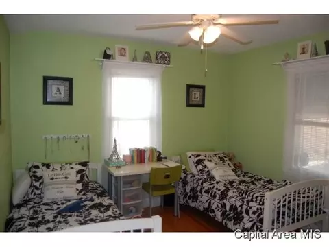 2528 S 5th Street St, Springfield, IL 62703 photo 6