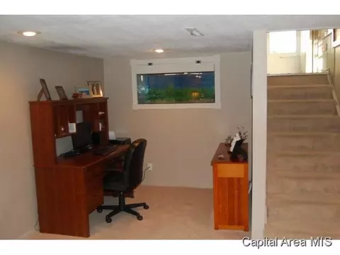 2528 S 5th Street St, Springfield, IL 62703 photo 9
