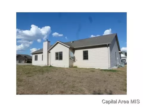 3640 Troon Dr, Springfield, IL 62712 photo 2