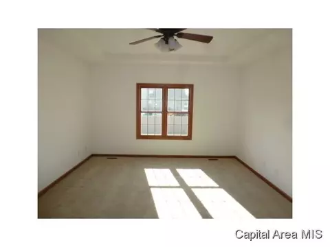 3640 Troon Dr, Springfield, IL 62712 photo 6