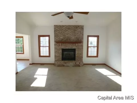 3640 Troon Dr, Springfield, IL 62712 photo 5