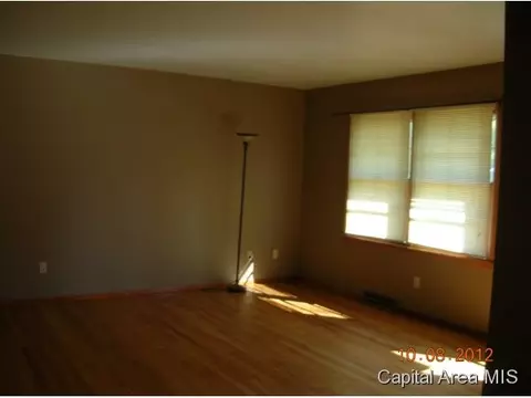 79 Archer, Springfield, IL 62704 photo 2