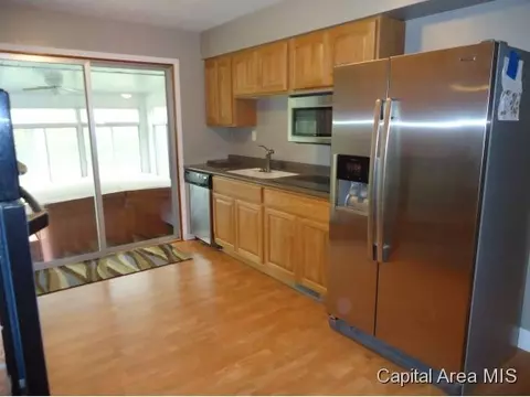 18 White Birch, Springfield, IL 62712 photo 9