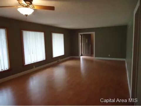 18 White Birch, Springfield, IL 62712 photo 5