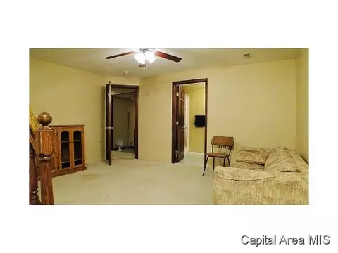 313 N Natchez Trce, Springfield, IL 62711 photo 18