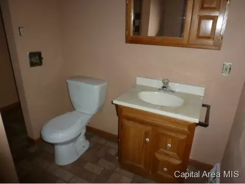 1300 Beard, Beardstown, IL 62618 photo 11