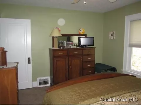 1825 S Walnut, Springfield, IL 62704 photo 13