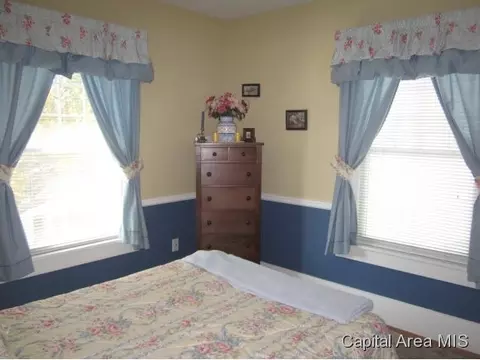 1825 S Walnut, Springfield, IL 62704 photo 16