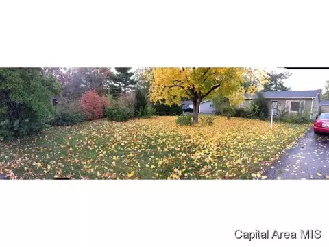 3249 Brunk Dr, Springfield, IL 62712 photo 2