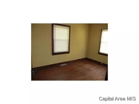 2916 S 3rd, Springfield, IL 62703 photo 8