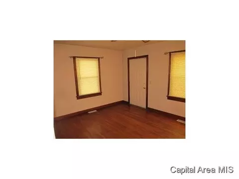 2916 S 3rd, Springfield, IL 62703 photo 3