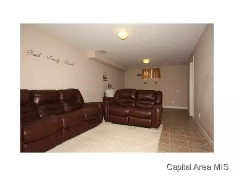 2400 Gander, Springfield, IL 62711 photo 21
