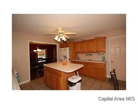 2400 Gander, Springfield, IL 62711 photo 3