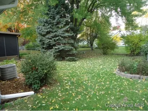 237 N Durkin, Springfield, IL 62702 photo 4