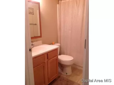 2255 S College, Springfield, IL 62704 photo 12