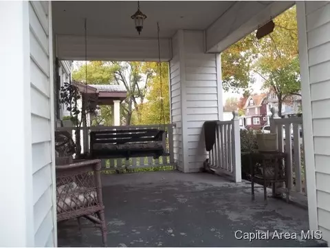 1921 S 5th St, Springfield, IL 62703 photo 6