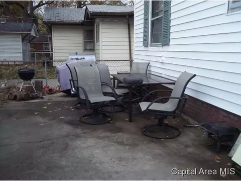 1921 S 5th St, Springfield, IL 62703 photo 7