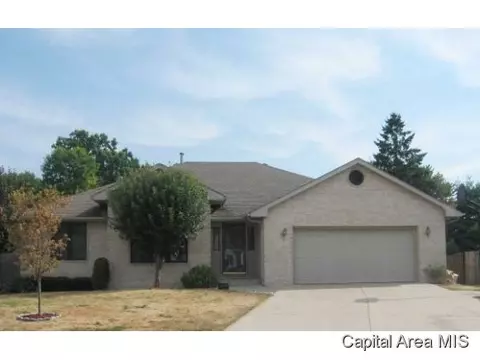 2413 Glencoe, Springfield, IL 62704 photo 1
