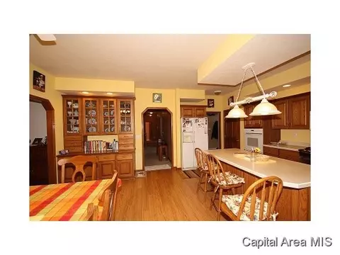 4500 Greenbriar, Springfield, IL 62711 photo 3