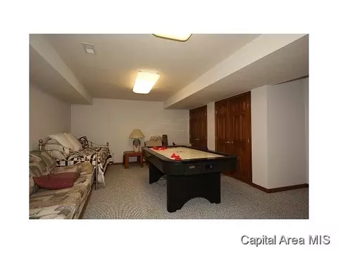4500 Greenbriar, Springfield, IL 62711 photo 14