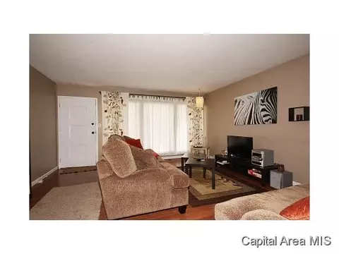 1901 N 23rd Street St, Springfield, IL 62702 photo 4