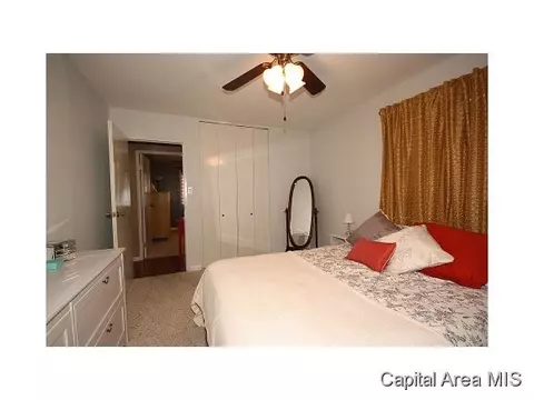1901 N 23rd Street St, Springfield, IL 62702 photo 13