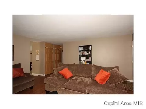 1901 N 23rd Street St, Springfield, IL 62702 photo 5