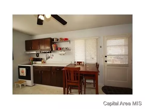 1901 N 23rd Street St, Springfield, IL 62702 photo 7