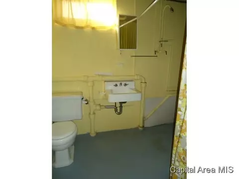2107 N 23rd St, Springfield, IL 62702 photo 9