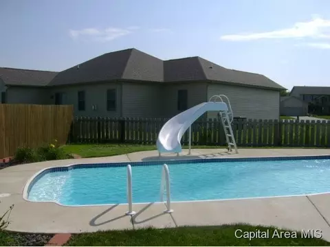 310 Eagle Ridge Dr, Chatham, IL 62629 photo 13