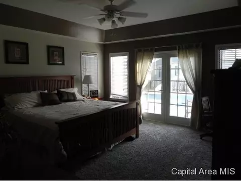 310 Eagle Ridge Dr, Chatham, IL 62629 photo 6