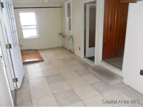 1117 N Virginia, Springfield, IL 62702 photo 11