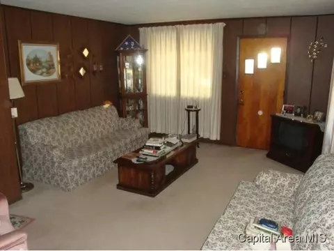 209 Colby, Springfield, IL 62702 photo 3