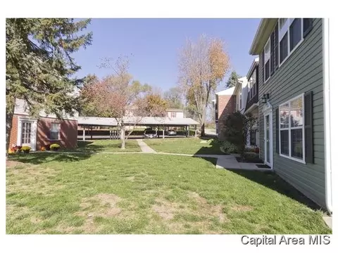 5 Sycamore Row, Springfield, IL 62702 photo 7