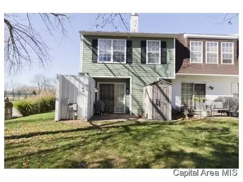5 Sycamore Row, Springfield, IL 62702 photo 2