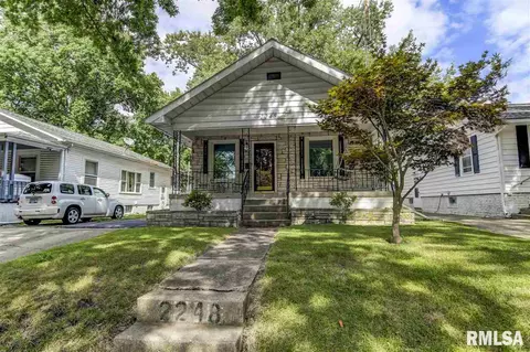 2248 S 10th St, Springfield, IL 62703 photo 3