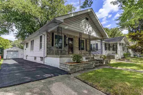 2248 S 10th St, Springfield, IL 62703 photo 4