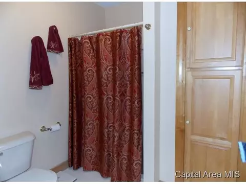 105 E Fortune, Virden, IL 62690 photo 21