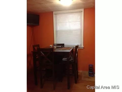 748 N Osburn, Springfield, IL 62702 photo 5