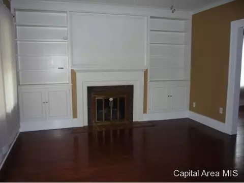 2040 S Park, Springfield, IL 62704 photo 2