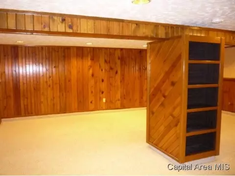 2040 S Park, Springfield, IL 62704 photo 18