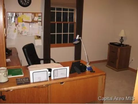 3909 Mapleshade, Springfield, IL 62712 photo 10