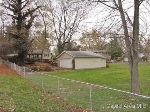 2529 Catalina, Springfield, IL 62702 photo 16
