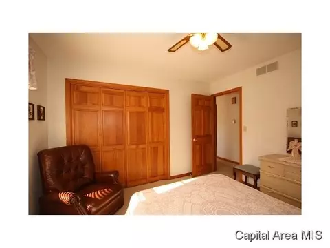 3125 Spring Mill Dr, Springfield, IL 62704 photo 7