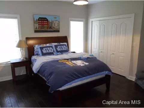3905 Vanderbilt Cir, Springfield, IL 62711 photo 9