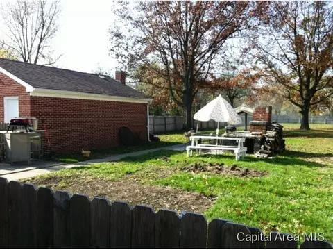 129 N 22nd Street St, Springfield, IL 62703 photo 8