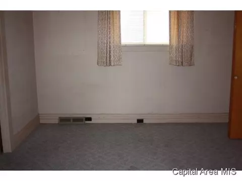 1105 N 12th, Springfield, IL 62702 photo 7