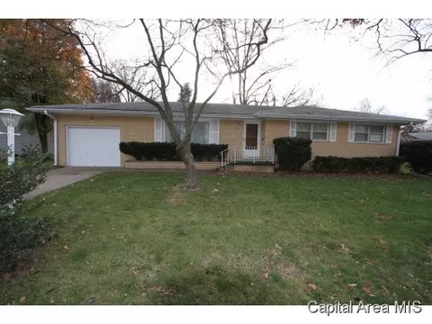 2416 Parkview, Springfield, IL 62704 photo 4