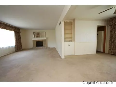 2416 Parkview, Springfield, IL 62704 photo 11